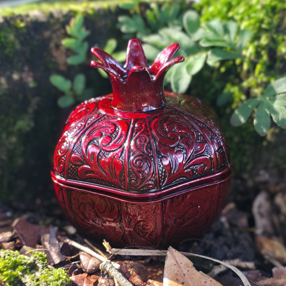 Persephone Pomegranate | Soy candle with wood wick